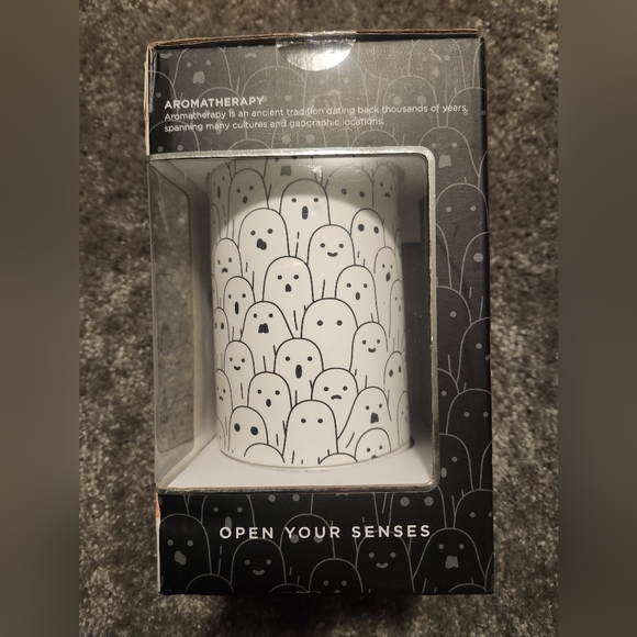 Ghost aromatherapy diffuser - Picture 2 of 4